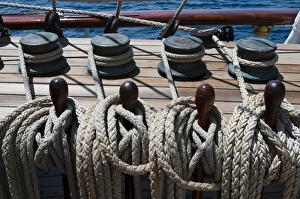 Images Dated 25th February 2013: Star Flyer sailing cruise ship, Costa Rica