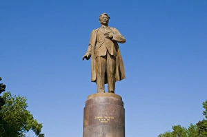 Images Dated 27th May 2010: Statue of Nizami, Baku, Azerbaijan