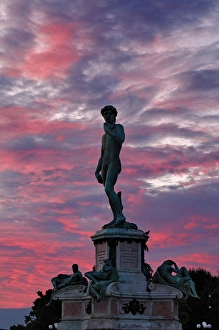 Images Dated 22nd September 2010: Statue at sunrise, Michelangelo Overlook, Florence, Italy