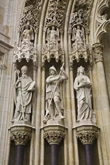 Statues on side of main entrance, Zagreb Cathedral, Zagreb, Croatia (Neogothic Architecture)