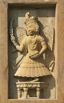 Images Dated 4th November 2006: Stone carving in Hotel Prithvi Vilas Palace, Jhalawar, Rajasthan, India
