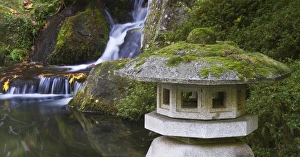 Images Dated 15th October 2010: Stone lantern and Heavenly Falls, Portland Japanese Garden, Oregon