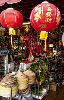 Images Dated 2027: Store entrance in Chinatown, Los Angeles, California