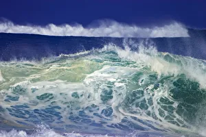 Images Dated 1979: Storm waves, North Shore, Oahu, Hawaii