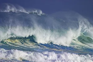 Images Dated 1979: Storm waves, North Shore, Oahu, Hawaii