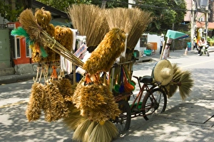 Images Dated 5th March 2007: Street vendors, Bangkok, Thailand, Southeast Asia