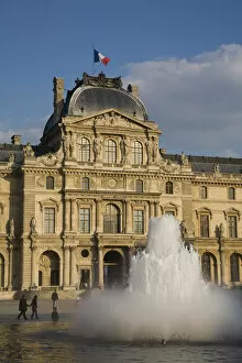 Images Dated 7th April 2006: Sully Pavillon in the Cour Napoleon of the Louvre, Paris France
