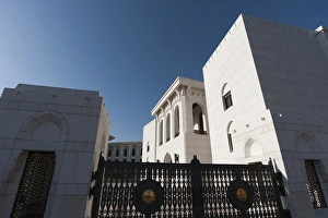Images Dated 7th April 2014: Sultan Qaboos Palace, Old Muscat, Muscat, Oman