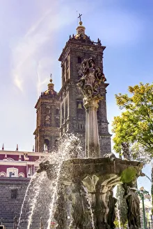 Sun Rays Zocalo Park Plaza San Miguel Archangel Fountain Cathedral Puebla, Mexico Sun Rays Zocalo Park Plaza San Miguel Archangel Fountain Cathedral Puebla, Mexico