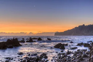 Sunrise at Laupahoehoe Beach Park, Hamakua Coast, Big Island, Hawaii