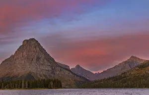 Images Dated 1st October 2021: Sunrise on Two Medicine Lake in Glacier National Park, Montana, USA