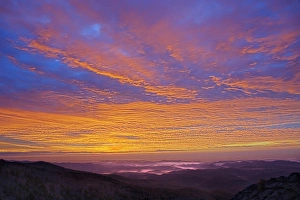 Images Dated 4th March 2009: Sunrise in the southern Appalachian Mountains, from Grandfather Mountain, North Carolina