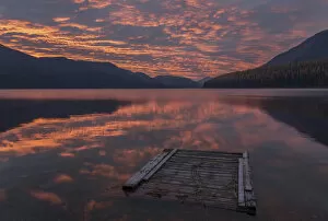 Images Dated 1st January 2000: Sunrise, Talley Lake, Montana