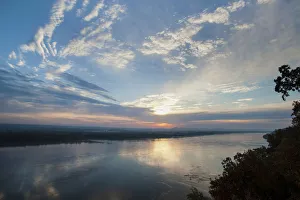 Gayle Harper Prints: Sunrise, Trail of Tears State Park, Cape Girardeau, Missouri