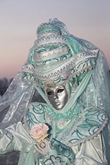 Images Dated 25th February 2014: Sunrise Venice at Carnival Time, Italy
