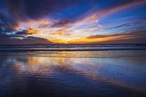 Sunset over the Channel Islands, Ventura, California USA