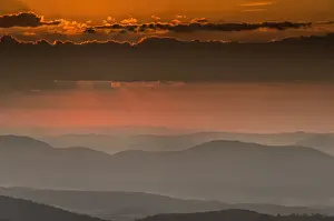 Sunset. Credit as: Jay O Brien / Jaynes Gallery / DanitaDelimont