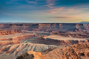 Plateau Prints: Sunset at Deadhorse Point State Park, view of Colorado river and Canyonlands National