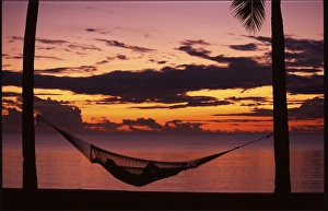 Images Dated 9th September 2004: Sunset, Denarau Island, Fiji