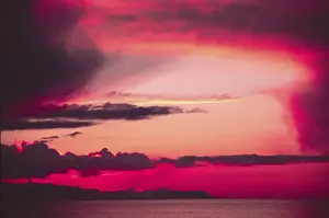 Images Dated 26th February 2008: Sunset from the Dungeness Spit, Dungeness National Wildlife Refuge, Sequim, Washington