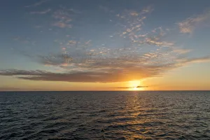 Images Dated 16th February 2018: Sunset over the Gulf of Mexico near Key West, Florida, USA