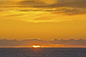 Images Dated 18th September 2018: Sunset, Heceta Beach, Oregon Coast, Pacific Ocean, Oregon, USA