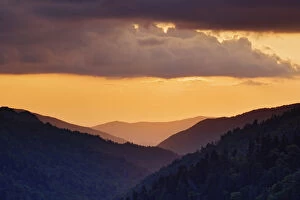 Images Dated 9th June 2006: Sunset from Morton Overlook, Great Smoky Mountains National Park, TN