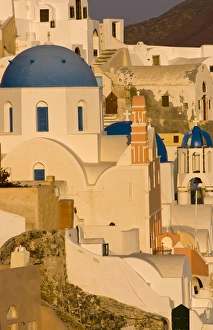 Images Dated 27th January 2010: Sunset at Oia, Santorini