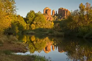 Images Dated 28th October 2014: sunset; reflections; Oak Crek; Cathedral Rock; Red Rock Crossing; Crescent Moon Recreation