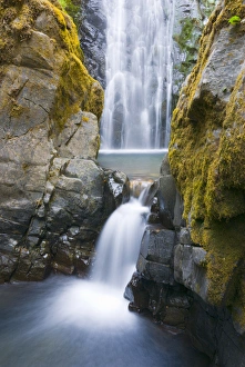 Images Dated 17th September 2006: Susan Creek Falls, Umpqua National Forest, Oregon