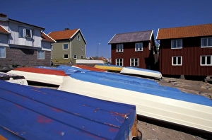 Cottage Prints: Sweden, Bohuslan Region, Smogen. Red vacation cottages