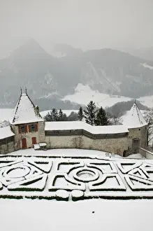 Fribourg Prints: SWITZERLAND-Fribourg-GRUYERES: Castle Gardens under Snow: Gruyeres Castle / Winter