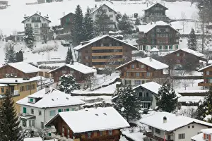 SWITZERLAND-Vaud-CHATEAUX-D OEX: Town View / Winter