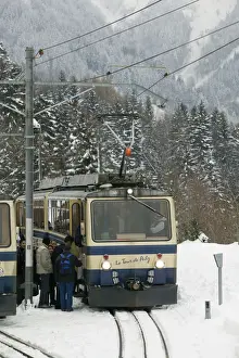 Land Transportation Prints: SWITZERLAND-(Vaud)-Swiss Riviera-CAUX: Train to the Rochers de Naye / Winter(Ski Resort