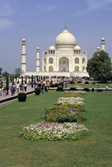 Population Prints: The Taj Mahal in Agra, India