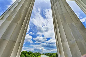 Images Dated 16th July 2021: Tall white columns, Lincoln Memorial, Washington DC. Dedicated 1922