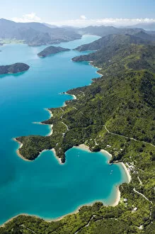 Images Dated 29th September 2005: Te Mahia Bay, Kenepuru Sound, Marlborough Sounds, South Island, New Zealand - aerial