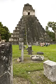 Images Dated 4th November 2010: Temples in Tikal National Park (Parque Nacional Tikal) UNESCO World Heritage Site