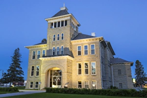Teton County courthouse at dusk in Choteau, Montana, USA