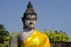 Images Dated 25th February 2012: Thailand, Ayutthaya. Wat Phra Chao Phya-thai (aka Wat Yai Chai-mongkol)