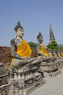 Images Dated 25th February 2012: Thailand, Ayutthaya. Wat Phra Chao Phya-thai (aka Wat Yi Chai-mongkol)