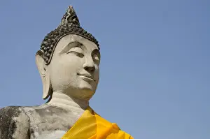 Images Dated 25th February 2012: Thailand, Ayutthaya. Wat Phra Chao Phya-thai (aka Wat Yi Chai-mongkol)
