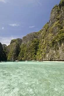 Thailand, Phi Phi Lay Island, Pileh cove
