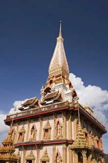 Images Dated 3rd April 2006: Thailand, Phuket, Wat Chalong temple