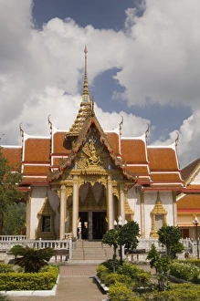 Images Dated 3rd April 2006: Thailand, Phuket, Wat Chalong temple