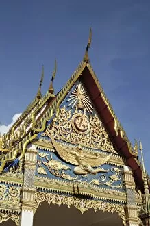 Images Dated 2nd April 2006: Thailand, Phuket, Wat Puttamongkon temple