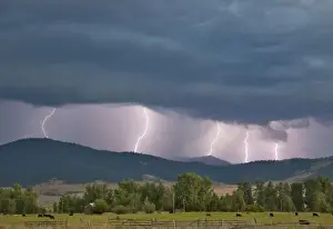 Images Dated 26th July 2009: Thunderstorm produced lightning in the Jocko Valley near Arlee, Montana