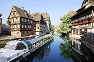 Timbered buildings, La Petite France Canal, Strasbourg, Alsace, France, Europe