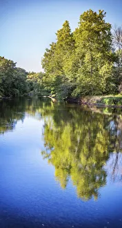 Images Dated 12th September 2021: Tippecanoe River reflections, Tippecanoe State Park, Indiana, USA