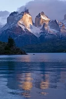 Images Dated 7th November 2007: Torres Del Paine National Park, Cuernos at sunrise with reflection, Region 12, Chile